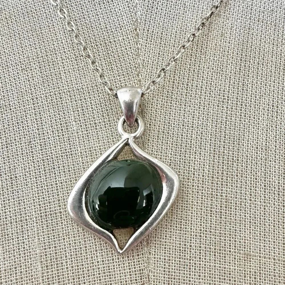 JF Sterling silver jade pendant necklace